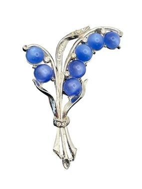 Blue moonglow round cabochon & rhinestone silver tone brooch pin vintage